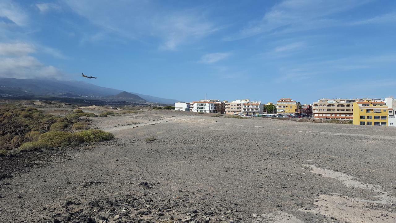 Habitaciones Javi Los Abrigos Golf Del Sur Exterior photo